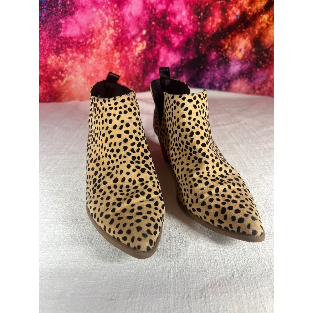 Lulus Leopard Print Ankle Booties Tan Black Side Cutout Block Heel Size 7